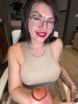 CarlaConnor80 online show from 02-03-25, 05:03