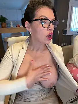 CarlaConnor80 online show from 01-18-25, 03:16