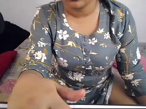 Trezza online show from 07-19-26, 08:49