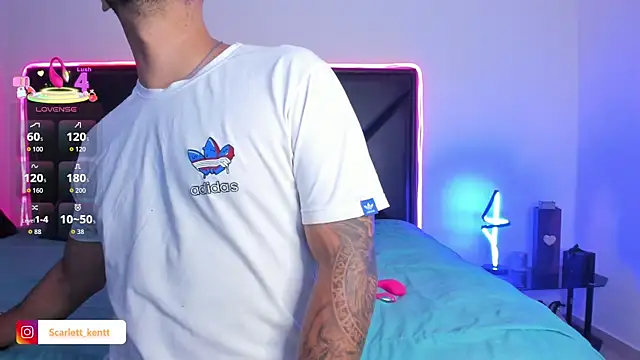 ScarlettAndClark online show from 03-17-26, 04:48