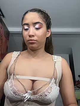 ScarlettAndClark online show from 04-22-26, 02:07