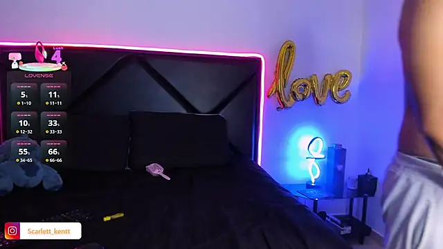 ScarlettAndClark online show from 02-27-26, 04:23