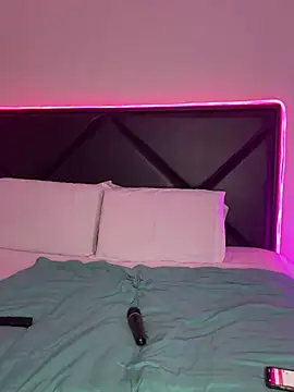 ScarlettAndClark online show from 03-11-26, 04:06