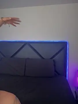 ScarlettAndClark online show from 09-30-25, 09:10