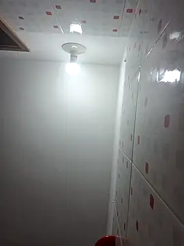 Venus queenn online show from 03-18-25, 12:40