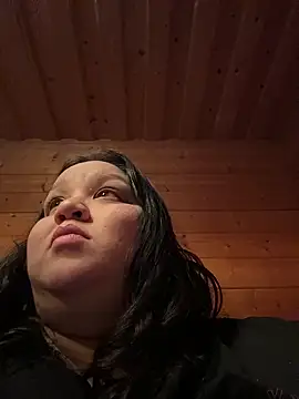 Venus queenn online show from 11-13-25, 11:03