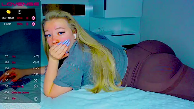 kitti kaattt online show from 12-02-25, 04:25