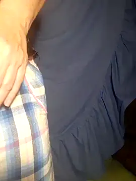 FameLara online show from 09-10-25, 10:42