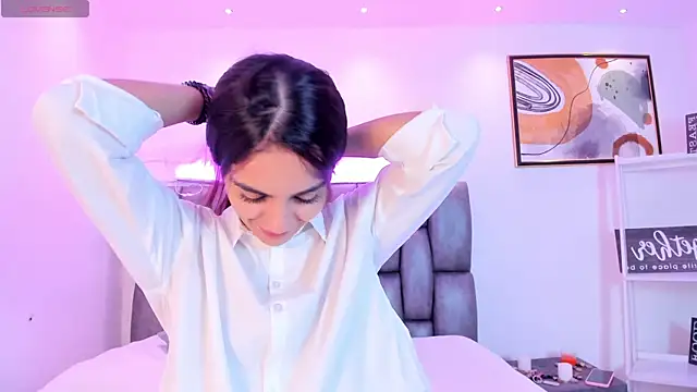 martina mancini online show from 11-15-25, 01:37