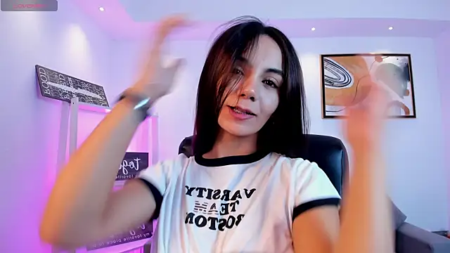 Snapshot of martina_mancini chatting on 04-30-26, 12:34 martina mancini online show from 04-30-26, 12:34