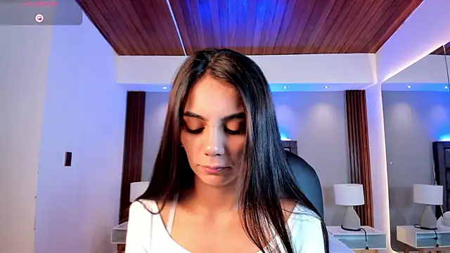 Snapshot of martina_mancini chatting on 04-28-26, 12:20 martina mancini online show from 04-28-26, 12:20