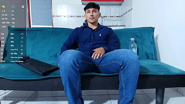 jacques cardiet online show from 06-18-26, 04:34