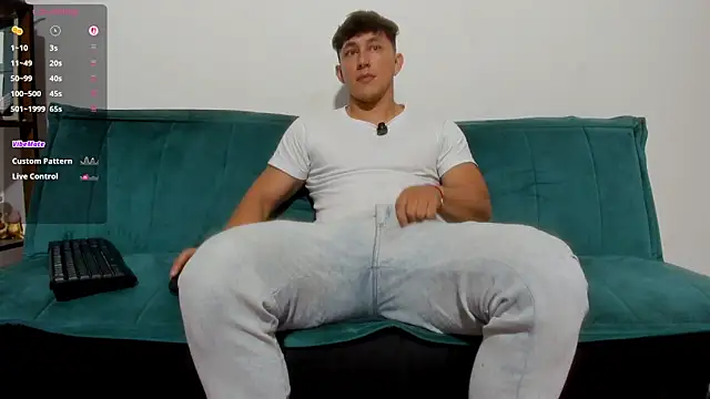 jacques cardiet online show from 11-14-25, 04:43