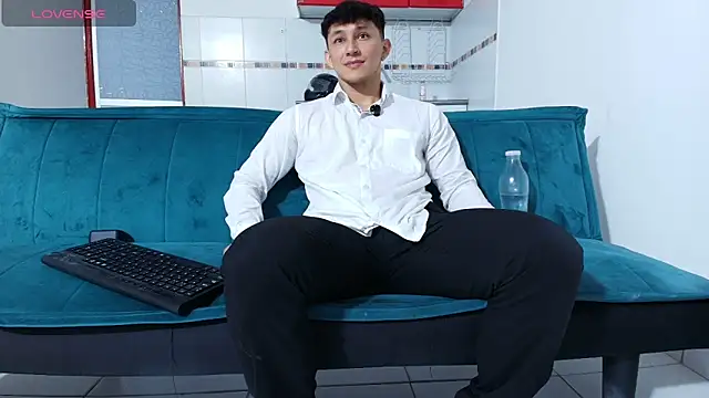 jacques cardiet online show from 06-19-26, 04:13