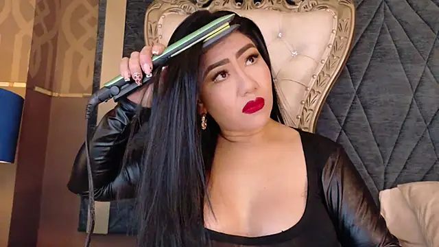 Janna Rousse  online show from 06-30-26, 01:00