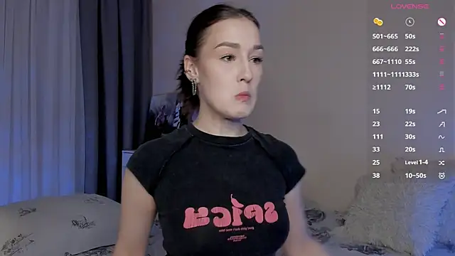 Snapshot of _RocketWay_ chatting on 01-17-26, 03:37 RocketWay online show from 01-17-26, 03:37