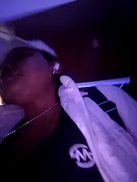 Dominik girl online show from 04-15-26, 06:56