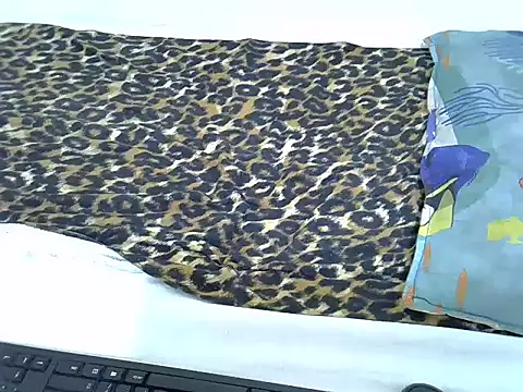 drowllie online show from 11-23-25, 02:38