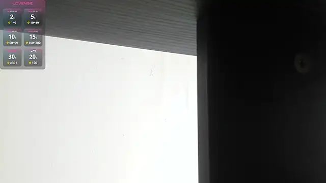 Snapshot of Alejandra_Dunn chatting on 02-27-25, 01:38 Alejandra Dunn online show from 02-27-25, 01:38