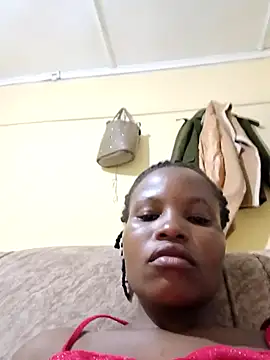 Snapshot of petite_babe chatting on 03-08-26, 06:22 petite babe online show from 03-08-26, 06:22