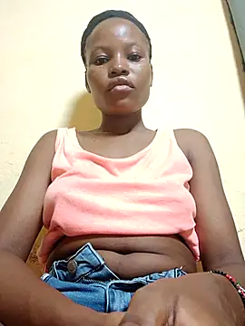 Snapshot of petite_babe chatting on 02-12-26, 01:16 petite babe online show from 02-12-26, 01:16