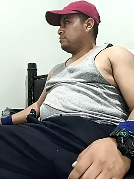 Snapshot of Potro23hotzen chatting on 03-14-25, 10:05 Potro23hotzen online show from 03-14-25, 10:05