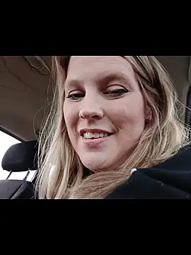 Cumonkatie online show from 01-11-26, 01:29