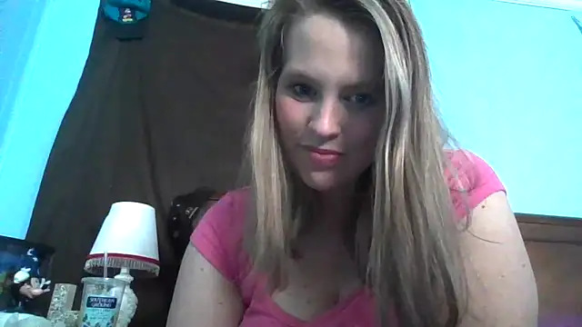 Cumonkatie online show from 10-21-25, 05:34