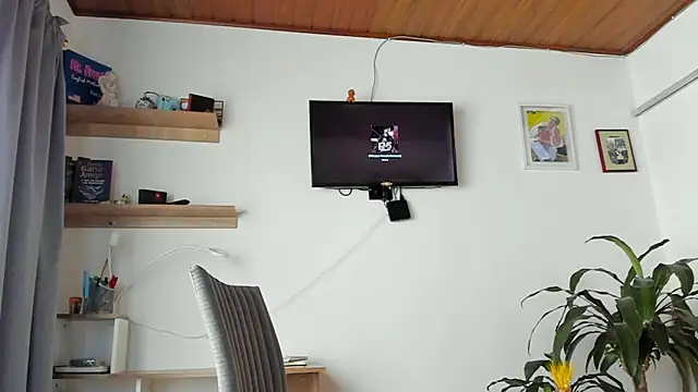 manucute 23  online show from 02-10-26, 03:11