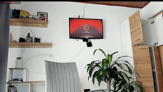 manucute 23  online show from 03-29-26, 03:13