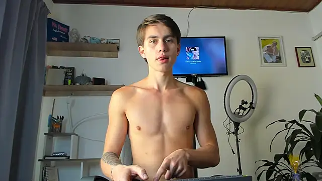 manucute 23  online show from 01-08-26, 02:01