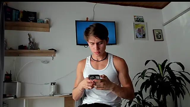 manucute 23  online show from 02-27-26, 07:57