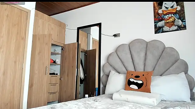 manucute 23  online show from 03-04-26, 03:31