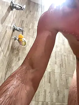 Snapshot of _Miguel100 chatting on 10-12-25, 03:41 Miguel100 online show from 10-12-25, 03:41