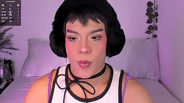 Danigio online show from 11-25-25, 02:45