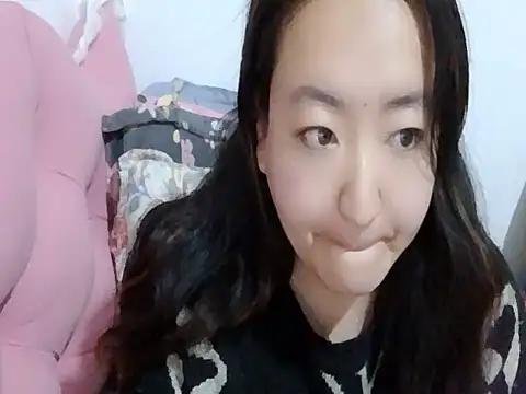 Xylona666 online show from 02-19-25, 04:22