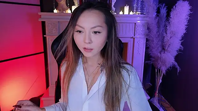 Snapshot of im_casey chatting on 02-28-26, 12:49 im casey online show from 02-28-26, 12:49