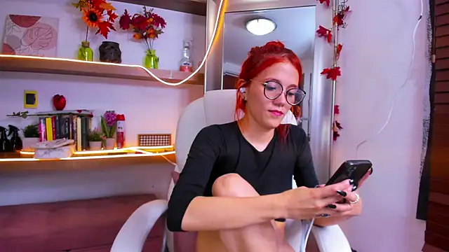 Snapshot of Irina_bx chatting on 03-12-25, 01:25 Irina bx online show from 03-12-25, 01:25
