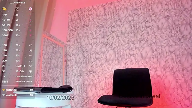 Snapshot of DeniseVillareal chatting on 02-10-26, 04:44 DeniseVillareal online show from 02-10-26, 04:44