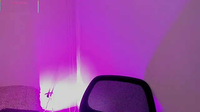 Oriana Guzman online show from 02-15-26, 08:08