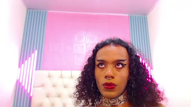 Foxy Ella  online show from 02-27-25, 06:31