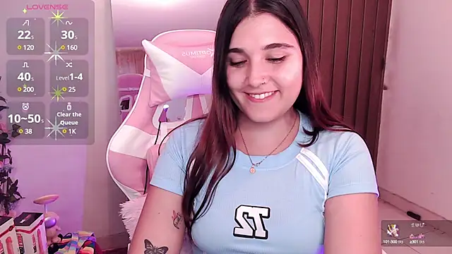 Snapshot of Magic-Smilee chatting on 12-13-24, 10:55 Magic-Smilee online show from 12-13-24, 10:55