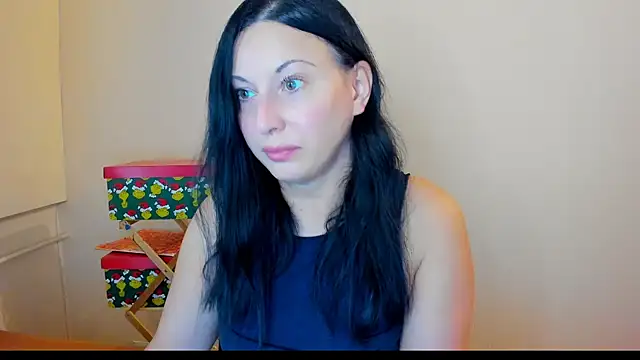Snapshot of Wife4Cuck chatting on 07-01-26, 01:44 Wife4Cuck online show from 07-01-26, 01:44