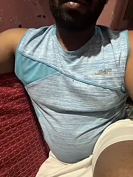 Handsomehunk 4U online show from 02-02-25, 06:20