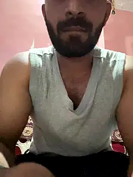 Handsomehunk 4U online show from 11-28-25, 05:57