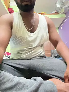 Handsomehunk 4U online show from 03-02-25, 11:41