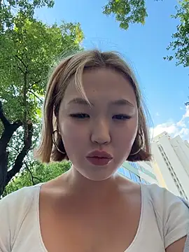 Aiko Yumi online show from 06-30-26, 04:29