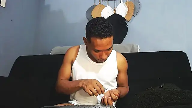 Grandeygruesa1 online show from 02-08-26, 07:39