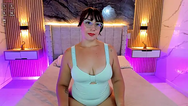 andreina26  online show from 05-11-26, 10:18