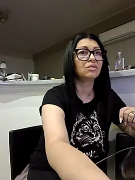 Milf Abigail online show from 09-18-25, 12:57